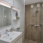 Apartma Dinlux