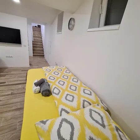 Dinlux Maribor