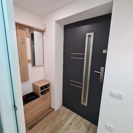 Apartment Dinlux Maribor