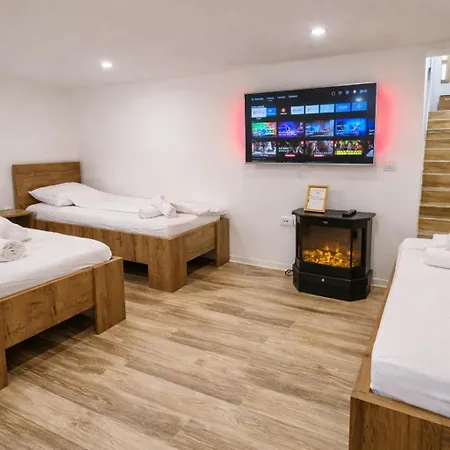 Dinlux Apartmán *